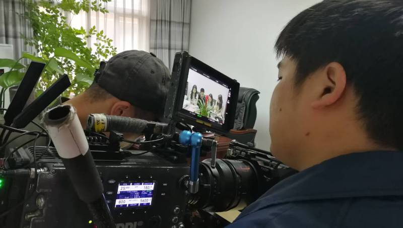 剧本杀式体验：潜山县广告片拍摄公司构建沉浸式消费决策路径